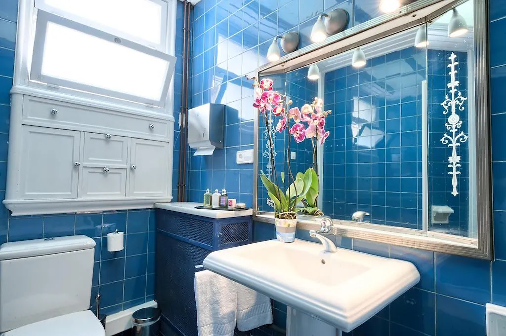 Casa Con Estilo Balmes B&B
